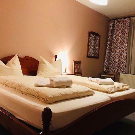Haus Schlematal Hotel Und Restaurant Бад Шлема Екстериор снимка