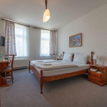 Haus Schlematal Hotel Und Restaurant Бад Шлема Екстериор снимка